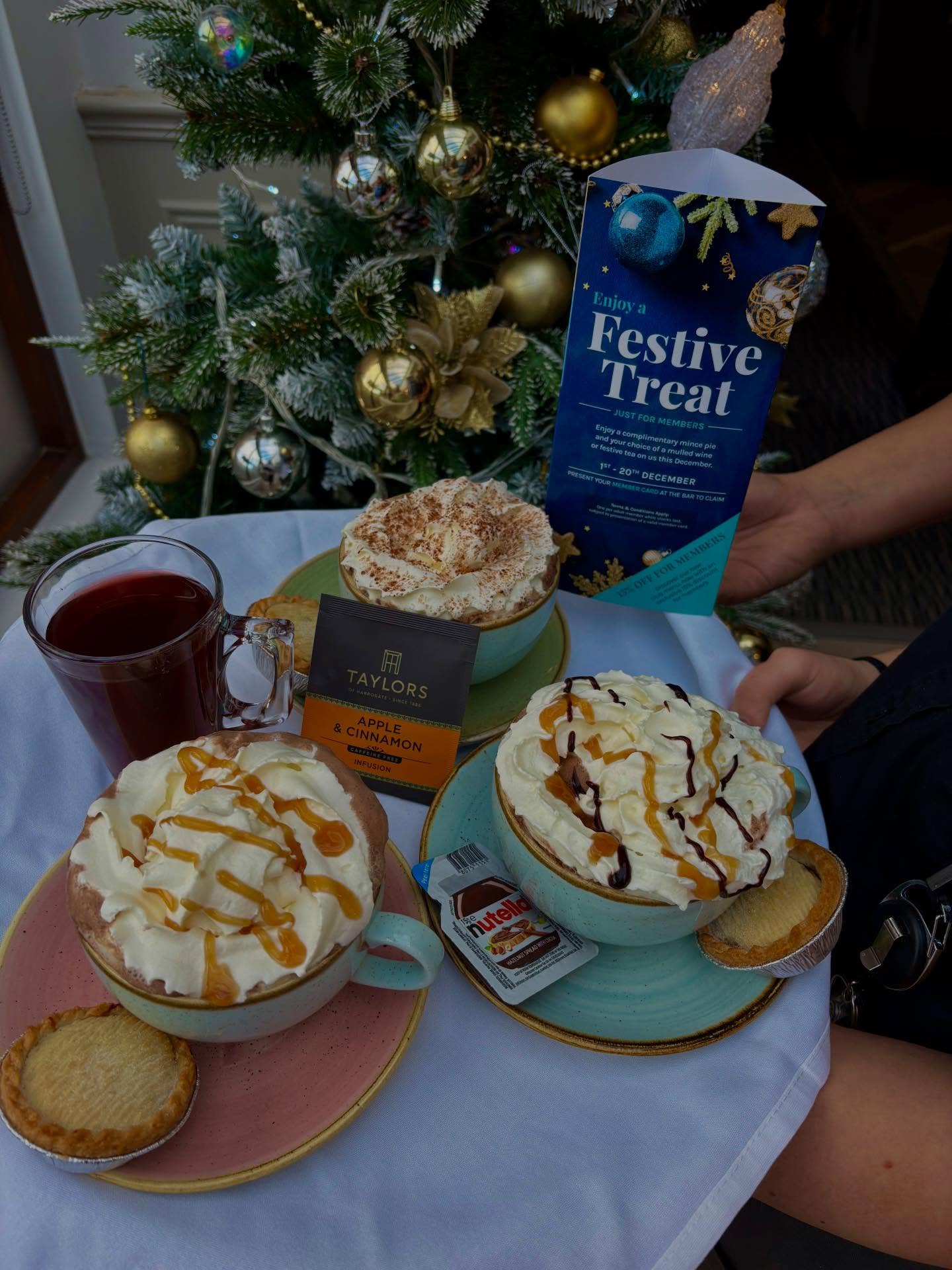 Woodbury Park Golf Club unveils festive drinks and treats - @https://www.instagram.com/woodbury_park