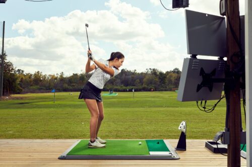 Winter Golf Training at The Bristol Golf Club's Toptracer Range - @https://www.instagram.com/thebristolgolfclub_