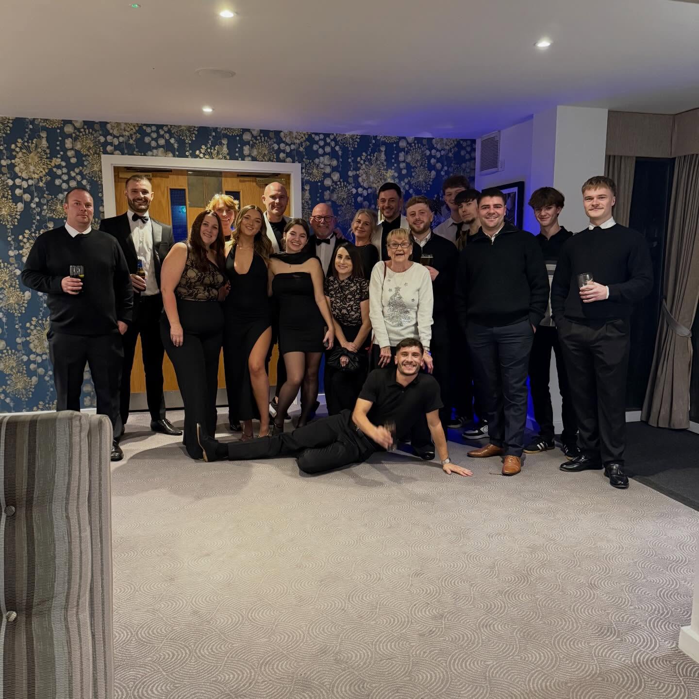 Redditch Golf Club celebrates with festive Christmas night - @https://www.instagram.com/redditchgolfclub