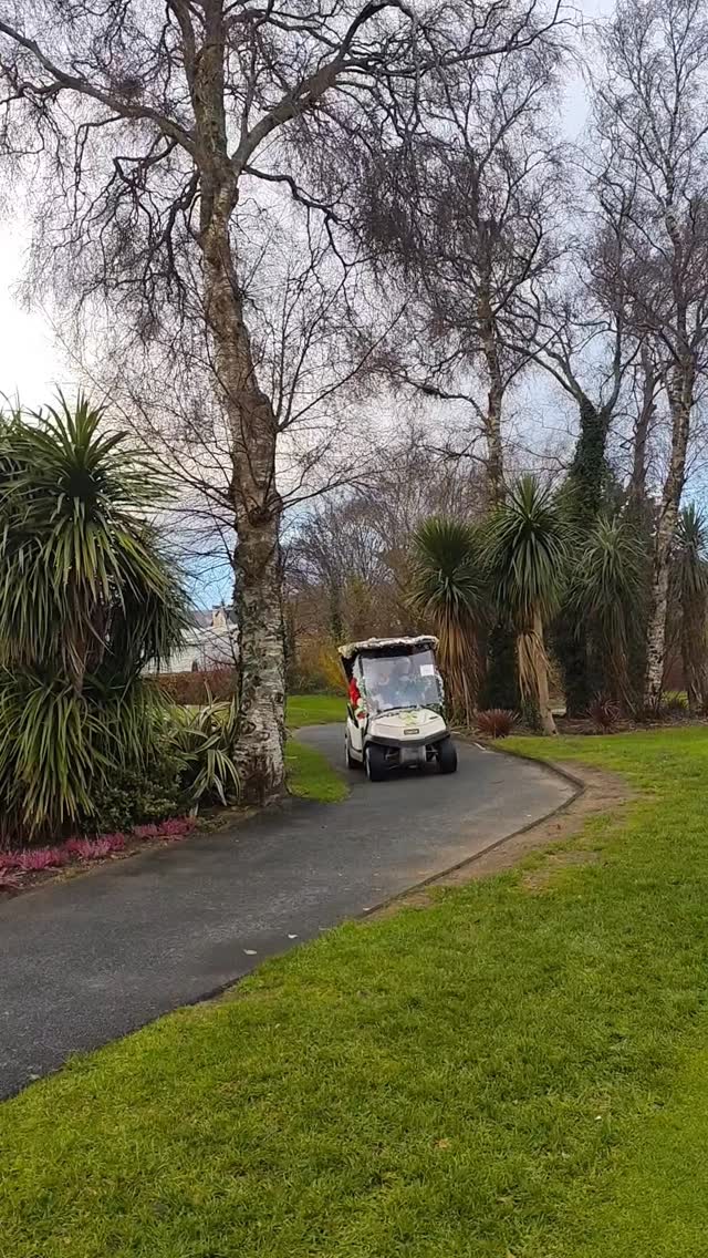 Santa visits Castletroy Golf Club for festive charity event