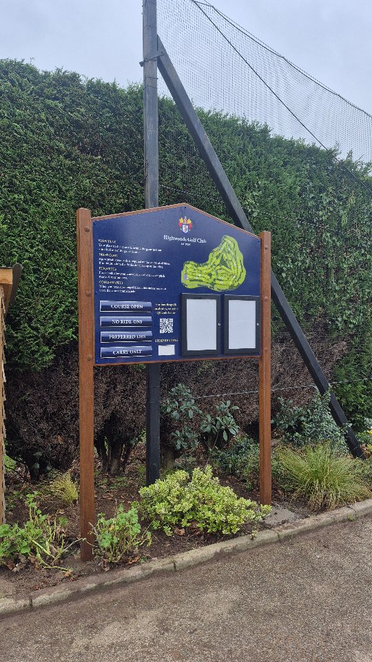 Highwoods Golf Club unveils new welcome sign for centenary - @https://www.instagram.com/highwoodsgolfclub